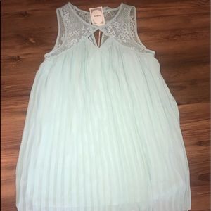 Beautiful blue dress !!